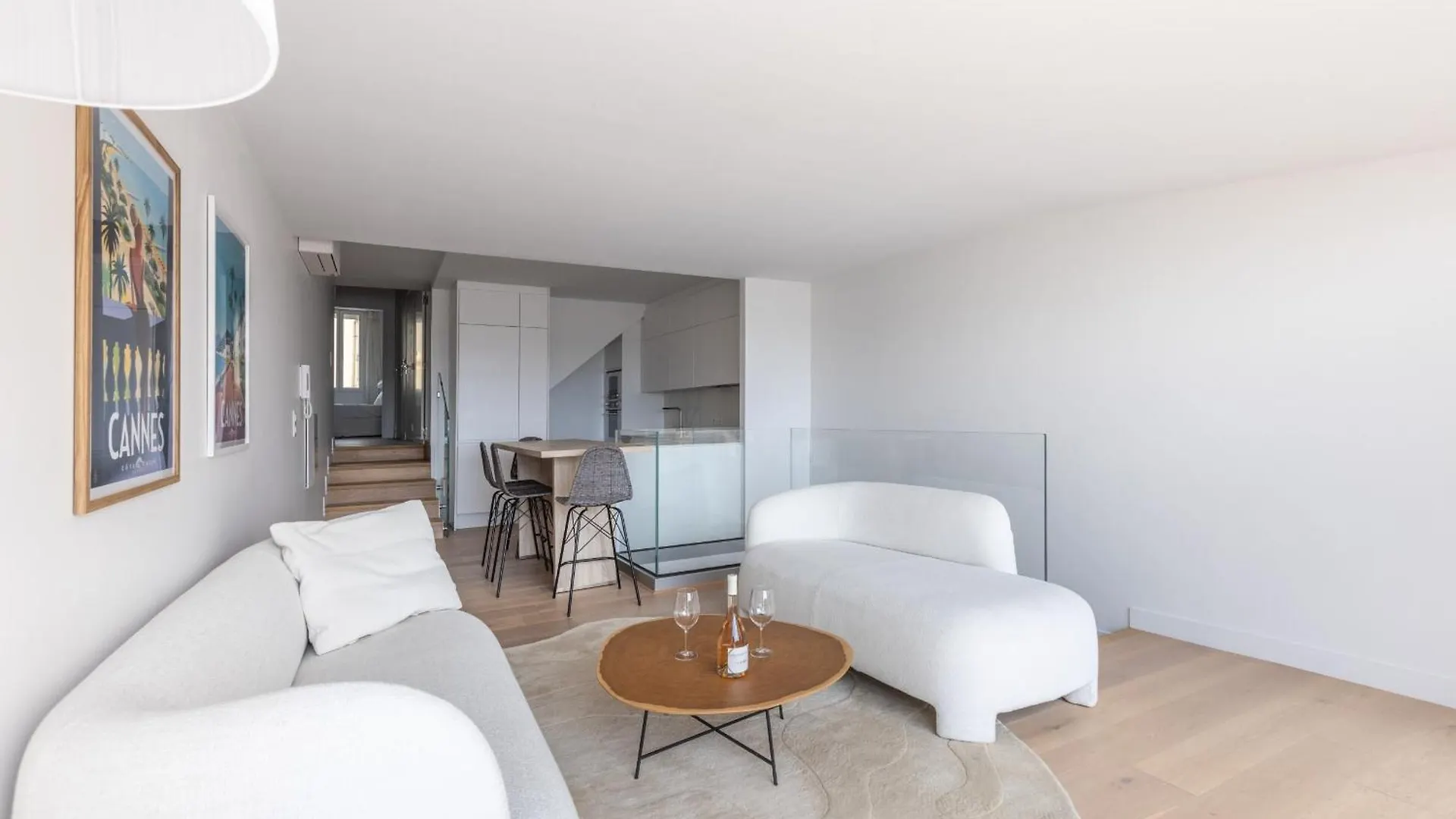 A3B047 Triplex Moderne Terrasse Vue Mer Cannes 0*,  Francie