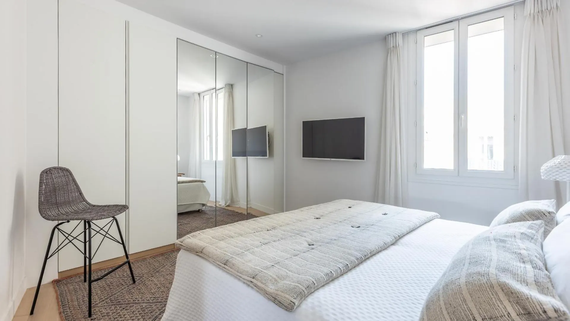 A3B047 Triplex Moderne Terrasse Vue Mer Cannes 0*,